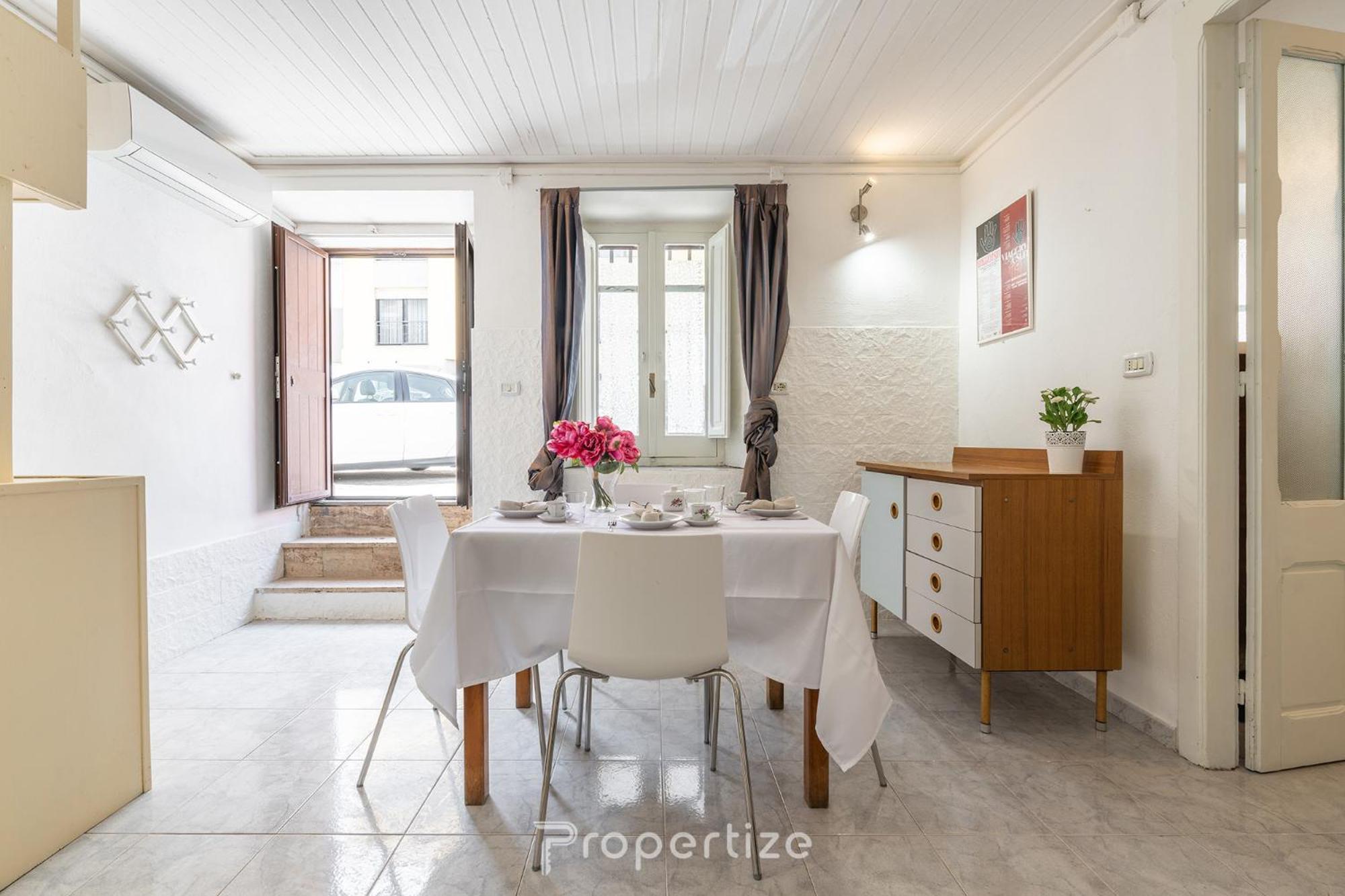Cozy Sardinian By Propertize Cagliari